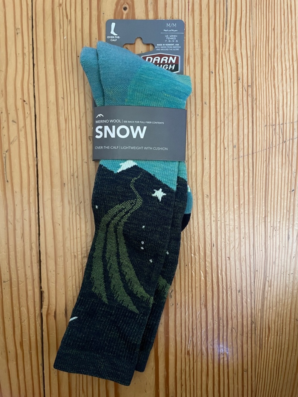Darn Tough women’s ski snowboard snow socks medium M merino wool new with tags